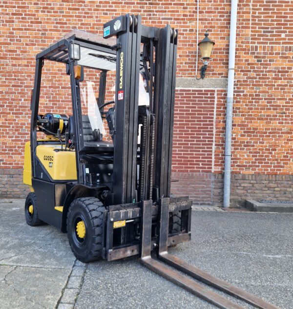 Daewoo 589 - Image 2