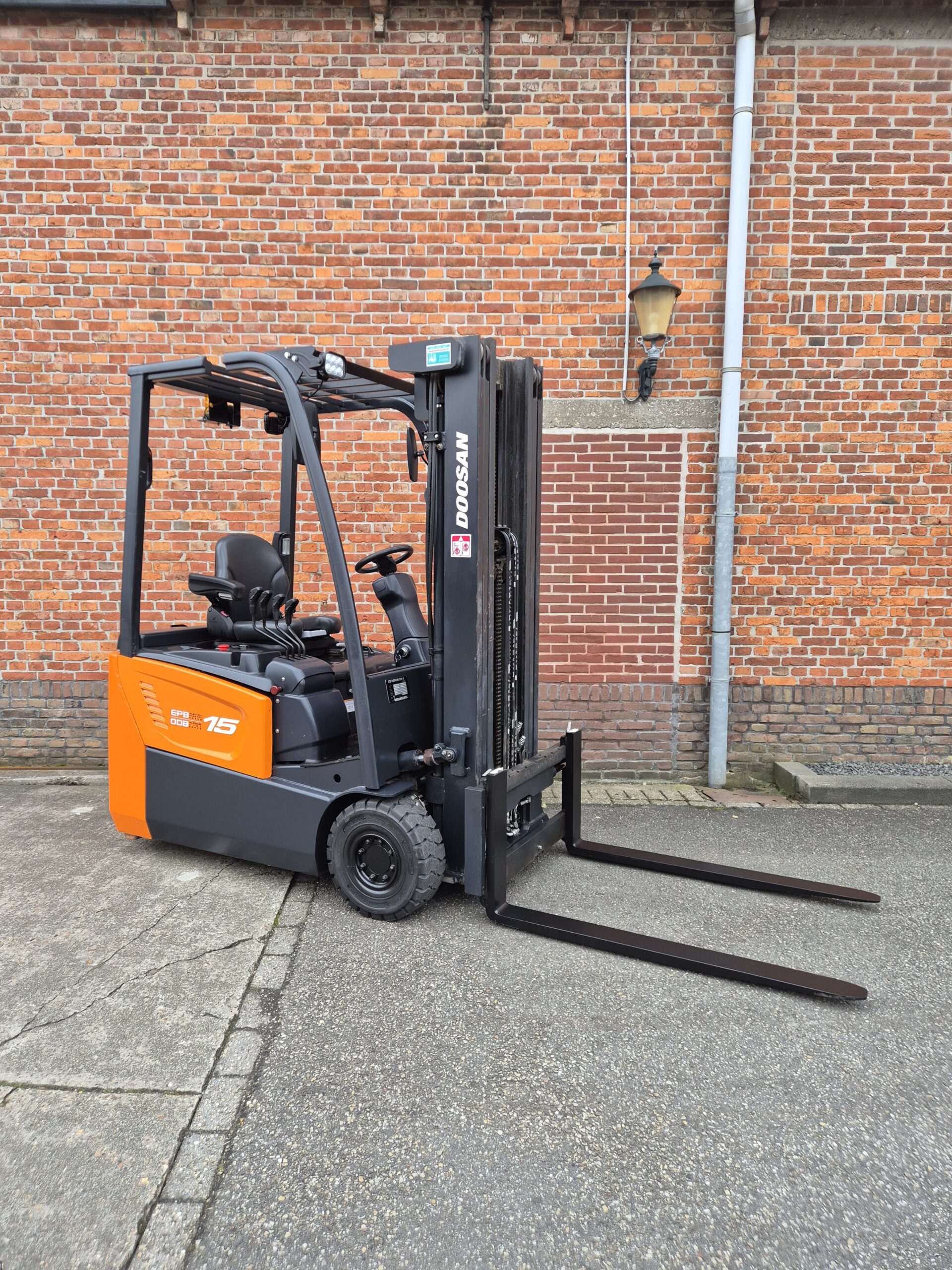 Toyota 647 - Image 2