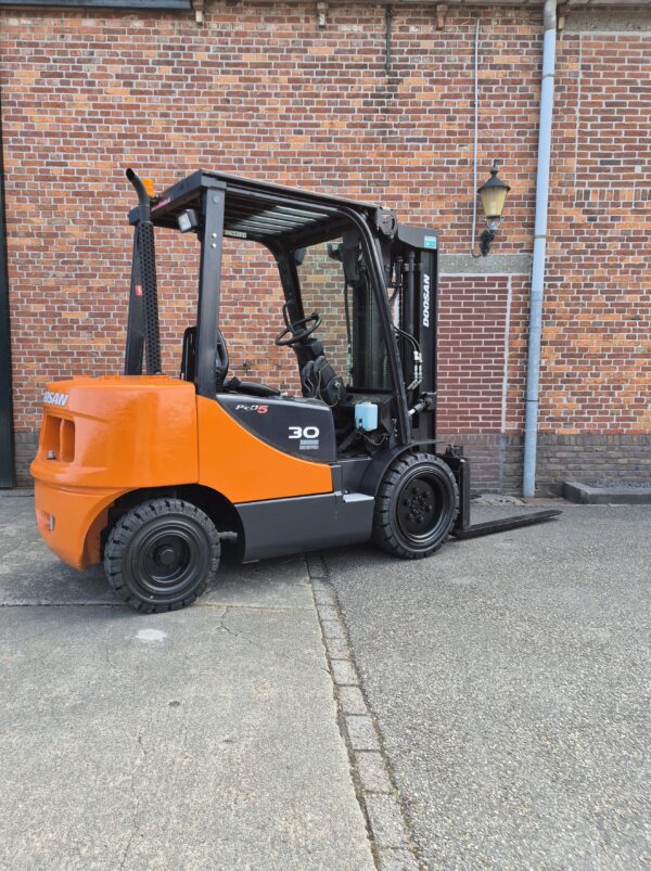 Doosan 605