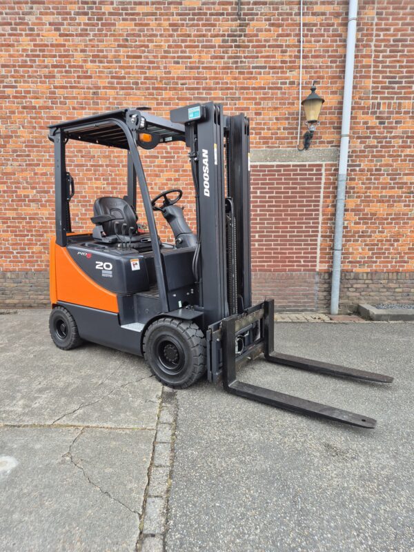 Doosan 609 - Image 2