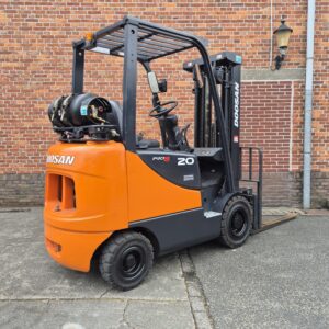 Doosan 607