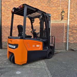 Doosan 613